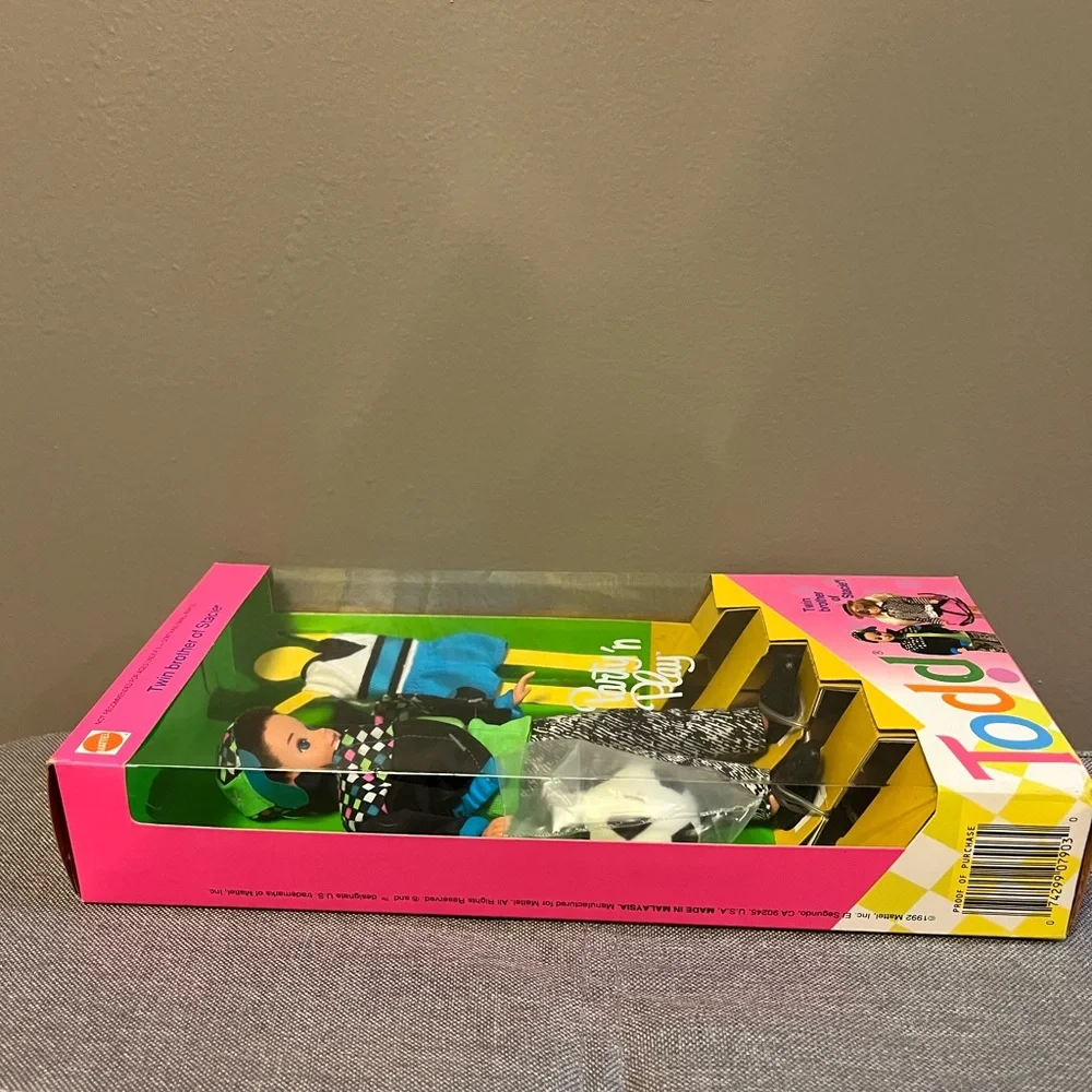 🆕NIB Todd Doll – Mattel – Soccer Outfit – 90’s Nostalgia — Barbie - Picture 7 of 7